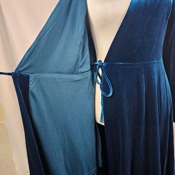 Lulus Jacinda Teal Velvet Wrap Maxi Dress M Whimsigoth Holiday Fairy Grunge - Picture 6 of 12